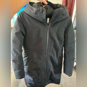 Lululemon Snow Warrior Parka | Black Size 6